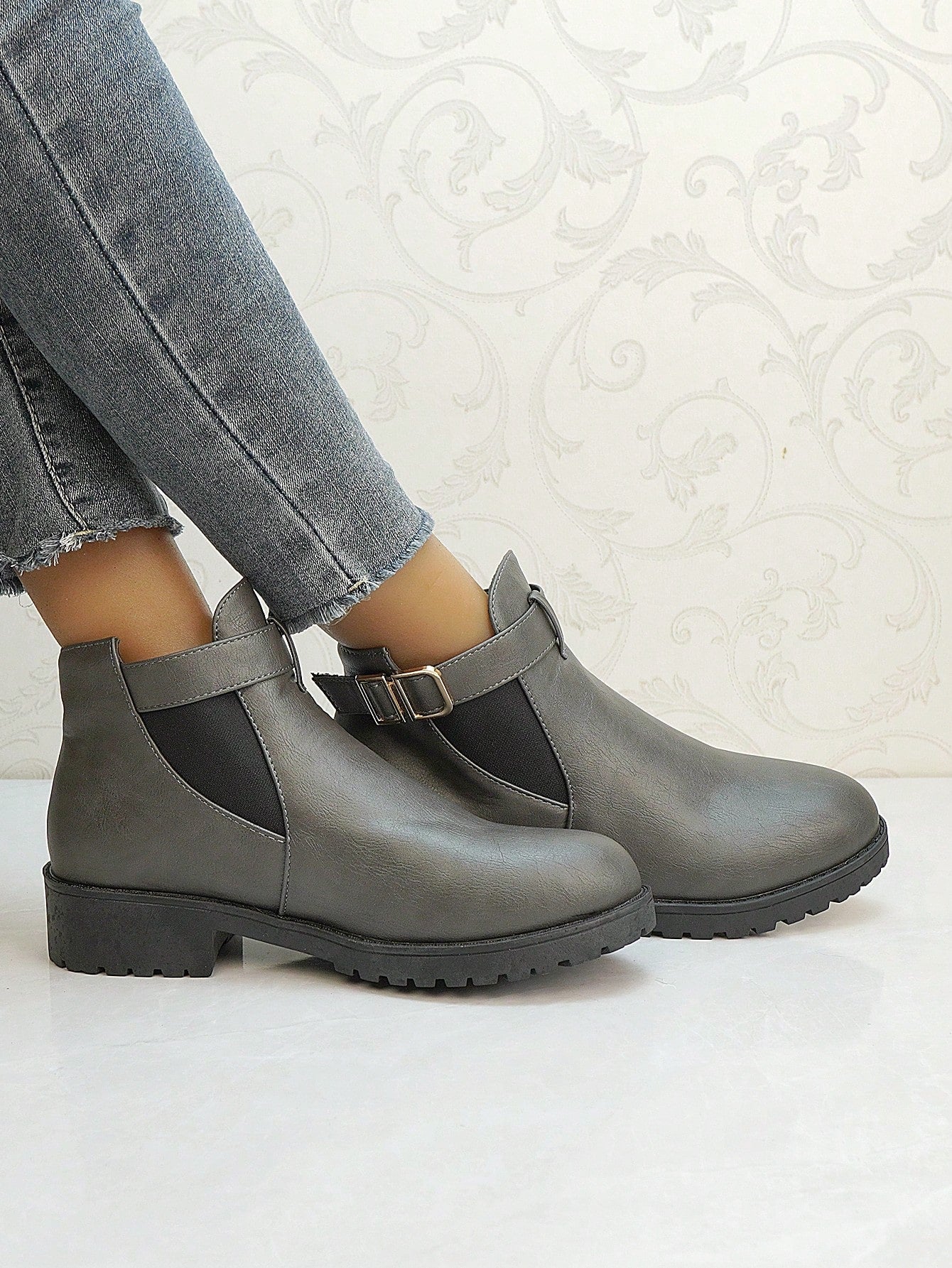 Fashionable Casual Shoes, Leather High-Top Ankle Boots, Black & White Short Boots With Metal Decor & Hook And Loop Design
