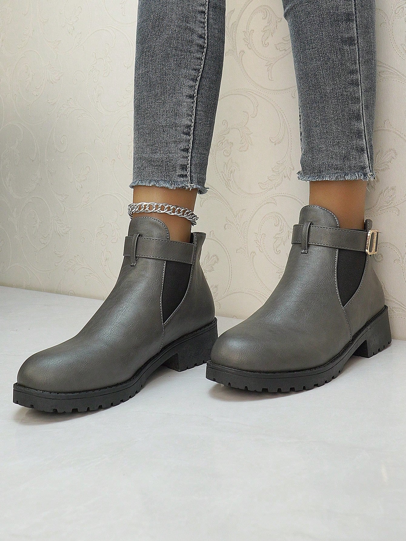 Fashionable Casual Shoes, Leather High-Top Ankle Boots, Black & White Short Boots With Metal Decor & Hook And Loop Design