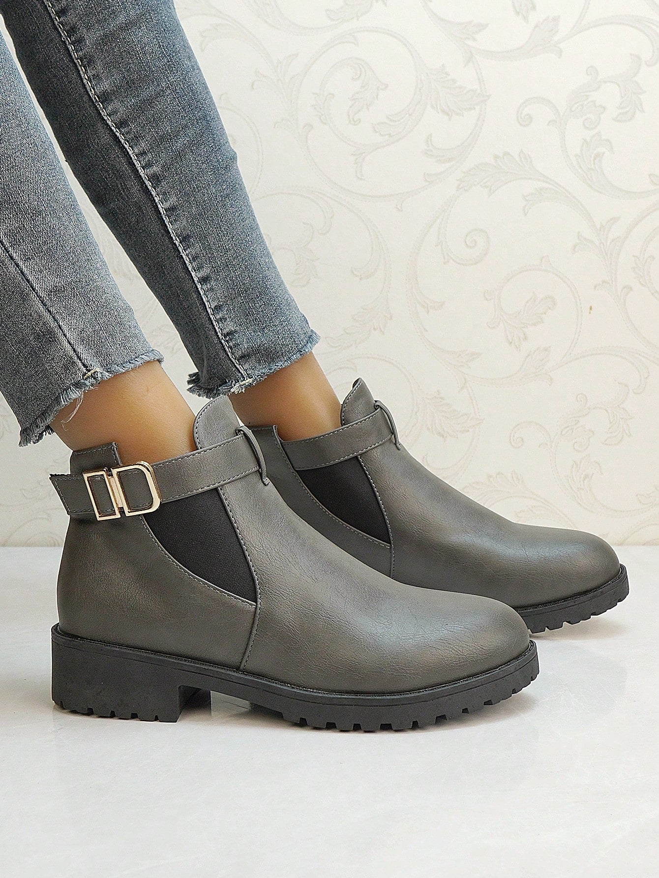 Fashionable Casual Shoes, Leather High-Top Ankle Boots, Black & White Short Boots With Metal Decor & Hook And Loop Design